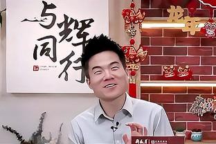 图片报：萨比策进球后双手指天，这是为悼念未婚妻儿子的自杀离世